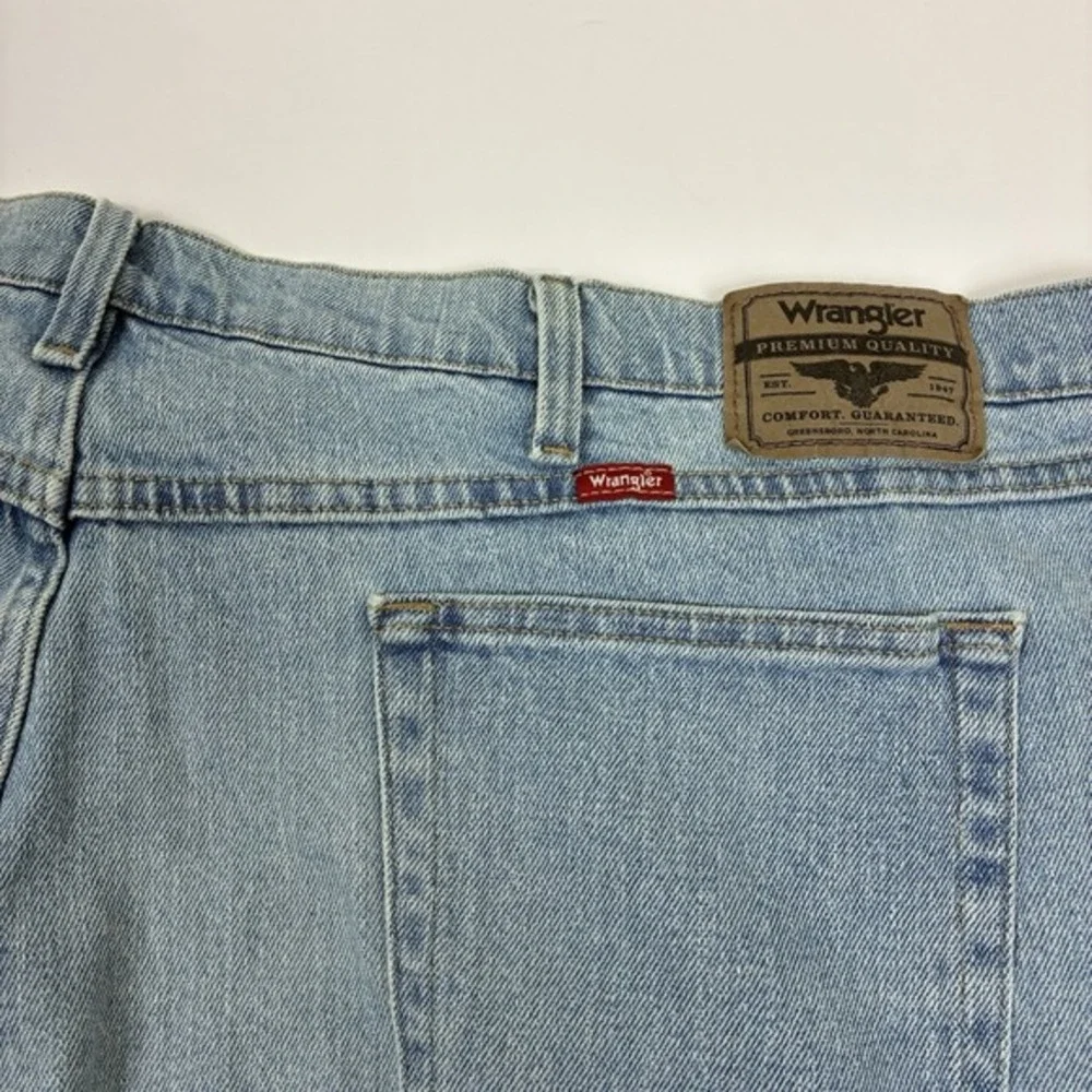 Wrangler Mens Denim Relaxed Fit Shorts Sz 46 Blue Light Wash Big Tall NEW W Tag